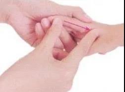 【@宝妈们】夏秋季宝宝常腹泻，小儿推拿有妙招——小儿推拿系列之一