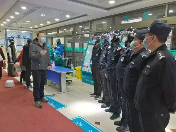 【共抗疫情】疫情当前，保卫科在行动