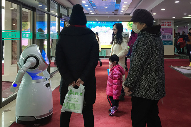 【为您服务】锦州市妇婴医院智能员工“上岗”啦!