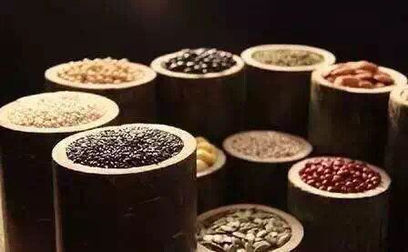 五谷为养、五果为助、五畜为益、五菜为充的膳食搭配