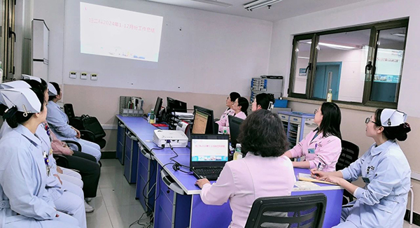 【科室动态】凝心聚力共奋进，砥砺前行再扬帆——妇二科召开年终总结汇报会