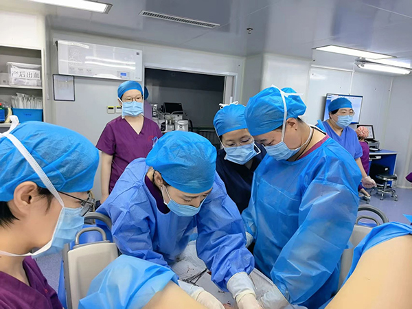 【优势专科】生命的接力赛——早产“臀位”宝宝“逆行”成功